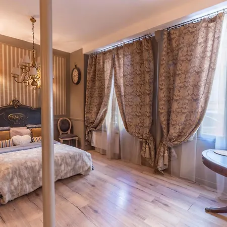 דירה Eiffel Tower Area פריז